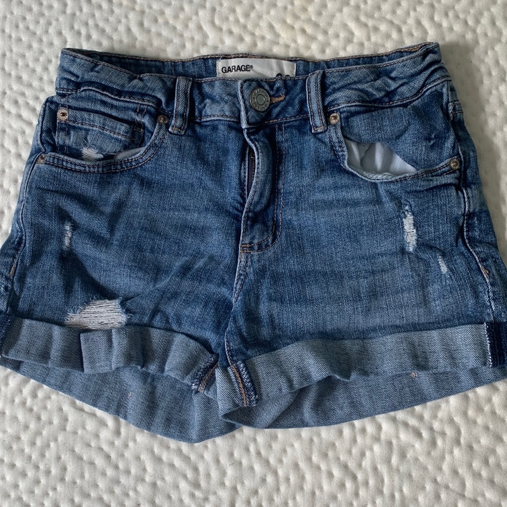 Ripped Jean shorts